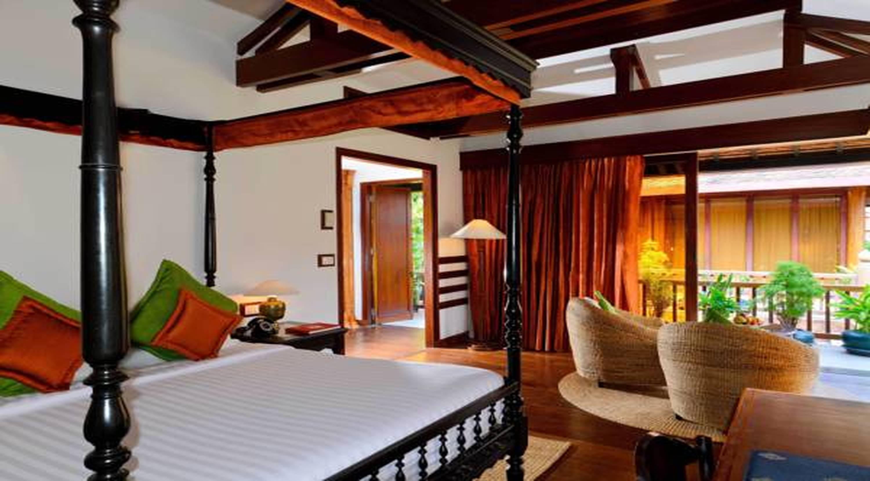Hotel Angkor Village