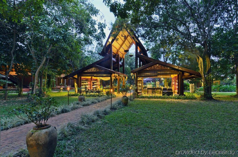 โรงแรมอังกอร์ วิลเลจ โรงแรม เสียมราฐ